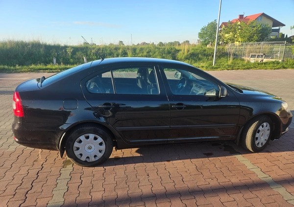 Skoda Octavia cena 15500 przebieg: 299000, rok produkcji 2009 z Tarczyn małe 191